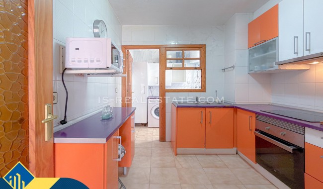 Sprzedaż - Apartament - Torrevieja - Playa de los locos