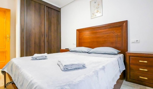 Sprzedaż - Apartament - Torrevieja - Playa del cura