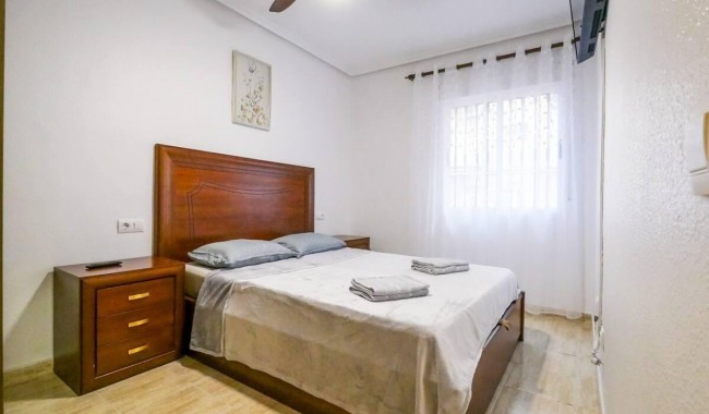 Sprzedaż - Apartament - Torrevieja - Playa del cura