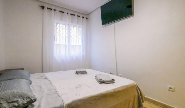 Sprzedaż - Apartament - Torrevieja - Playa del cura