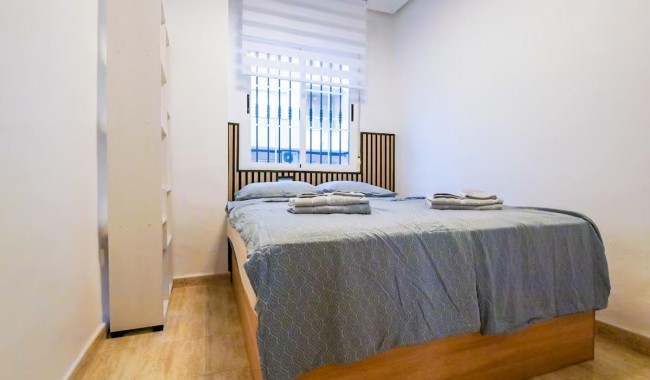 Sprzedaż - Apartament - Torrevieja - Playa del cura