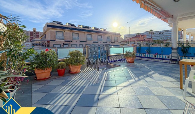 Sprzedaż - Willa - Torrevieja - La Mata