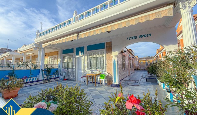 Sprzedaż - Willa - Torrevieja - La Mata