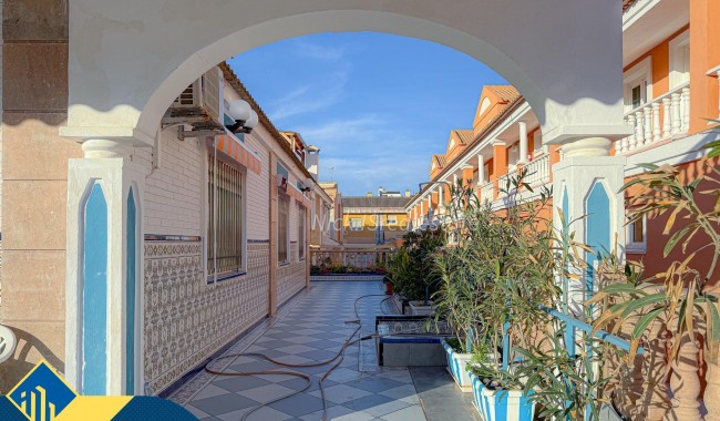 Sprzedaż - Willa - Torrevieja - La Mata