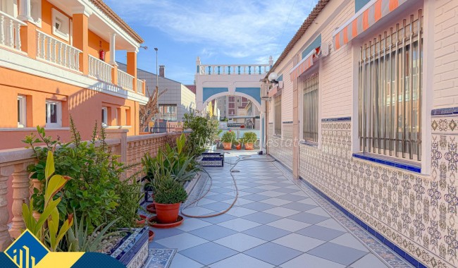 Sprzedaż - Willa - Torrevieja - La Mata