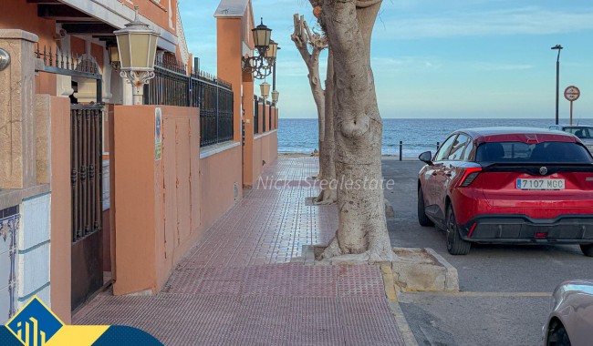 Sprzedaż - Willa - Torrevieja - La Mata