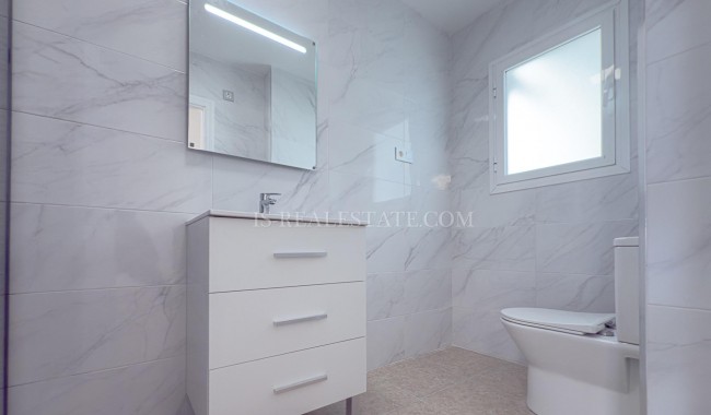 Segunda mano - Apartamento - Torrevieja - Playa del cura