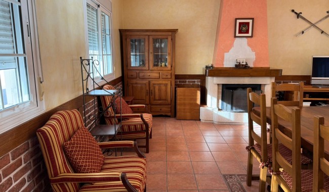 Resale - Townhouse - Los Montesinos