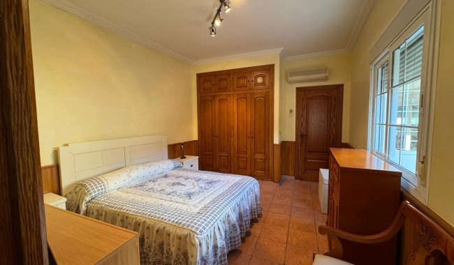 Resale - Townhouse - Los Montesinos