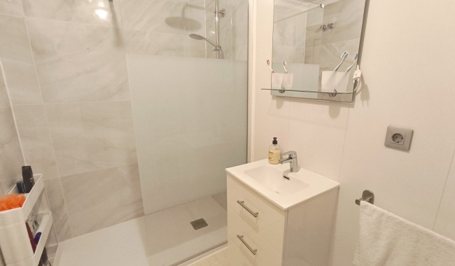 Sprzedaż - Apartament - Algorfa