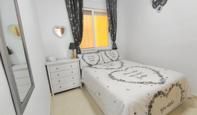 Sprzedaż - Apartament - Algorfa