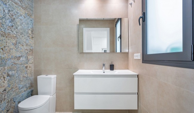 Sprzedaż - Kamienica - Ciudad Quesada - Costa Blanca South