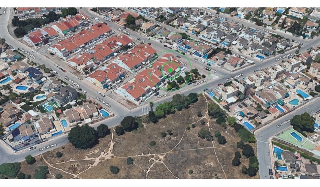 Segunda mano - Adosado - Torrevieja - Urbanización San Luis