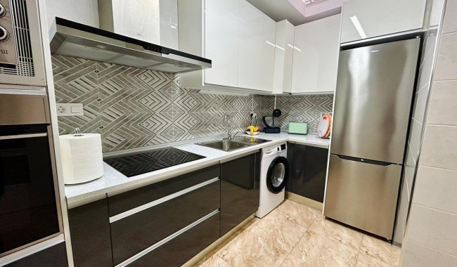 Segunda mano - Adosado - Torrevieja - Urbanización San Luis