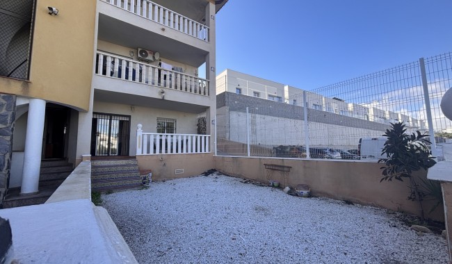 Resale - Apartment - Orihuela Costa - Cabo Roig