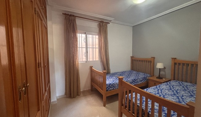 Resale - Apartment - Orihuela Costa - Cabo Roig