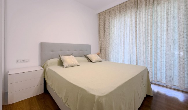 Resale - Villa - Pilar de La Horadada - Pueblo Latino