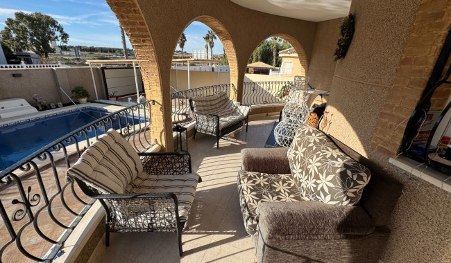 Segunda mano - Villa - Benijófar