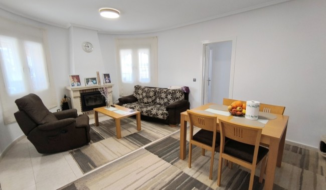 Segunda mano - Villa - Benijófar