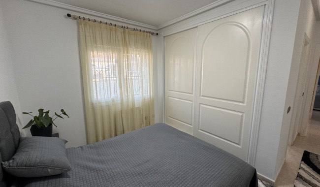 Segunda mano - Villa - Benijófar