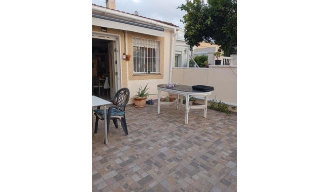 Sprzedaż - Kamienica - Torrevieja