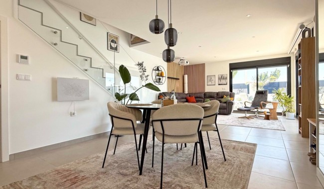 Sprzedaż - Willa - San Pedro del Pinatar