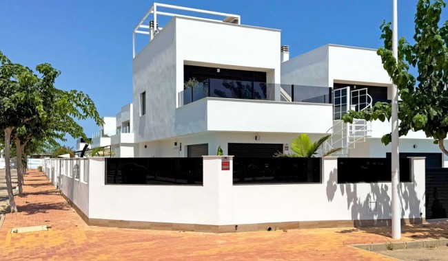 Sprzedaż - Willa - San Pedro del Pinatar