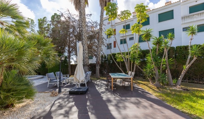 Resale - Villa - Orihuela - Villamartín-Las Filipinas