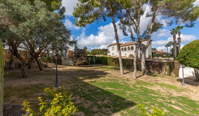 Resale - Villa - Orihuela - Villamartín-Las Filipinas
