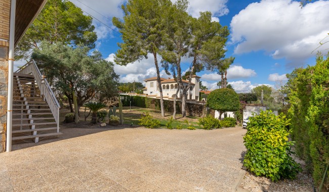 Resale - Villa - Orihuela - Villamartín-Las Filipinas