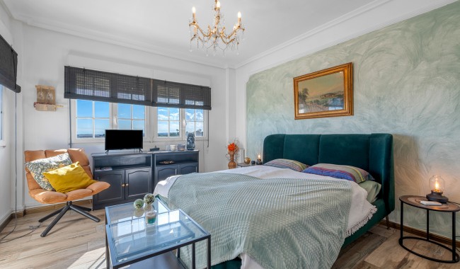 Resale - Finca - Los Montesinos