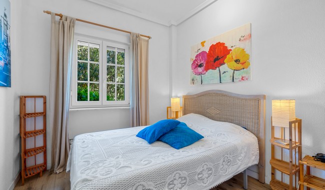 Resale - Finca - Los Montesinos