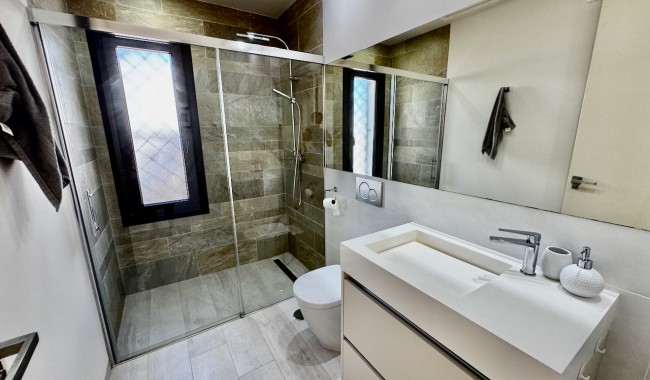 Resale - Villa - Algorfa - La Finca golf