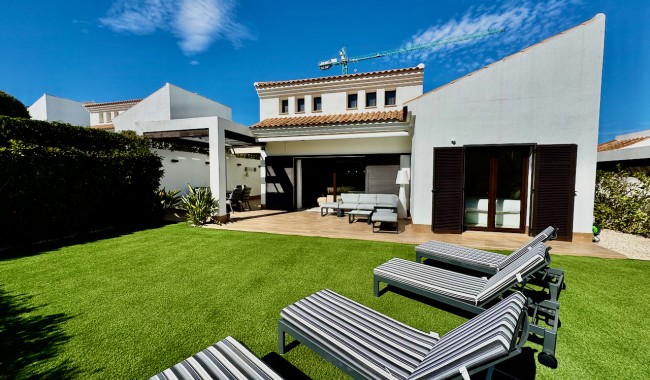 Resale - Villa - Algorfa - La Finca golf
