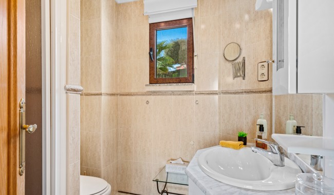 Resale - Villa - Algorfa - Castillo De Montemar