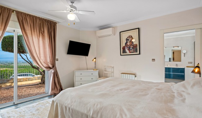 Resale - Villa - Algorfa - Castillo De Montemar