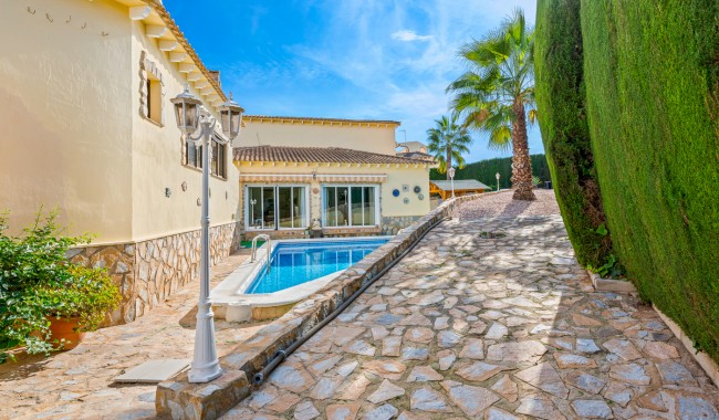 Resale - Villa - Algorfa - Castillo De Montemar