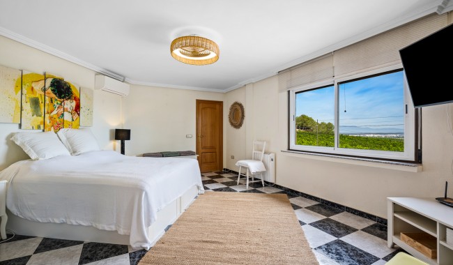 Resale - Villa - Algorfa - Castillo De Montemar