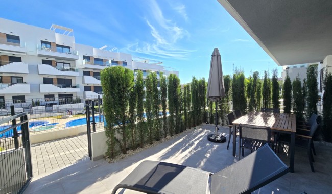 Resale - Apartment - Orihuela - Villamartín