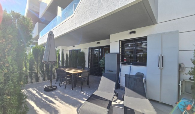 Resale - Apartment - Orihuela - Villamartín