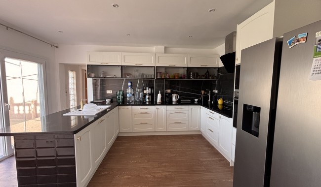 Begagnad - Villa - Benijófar