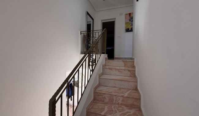 Begagnad - Villa - Benijófar