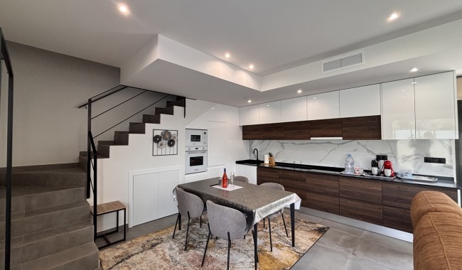 Begagnad - Villa - Orihuela - Villamartín