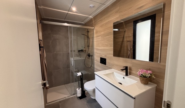 Begagnad - Villa - Orihuela - Villamartín