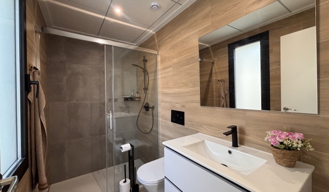 Begagnad - Villa - Orihuela - Villamartín