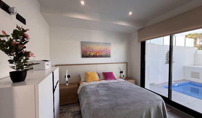 Begagnad - Villa - Orihuela - Villamartín