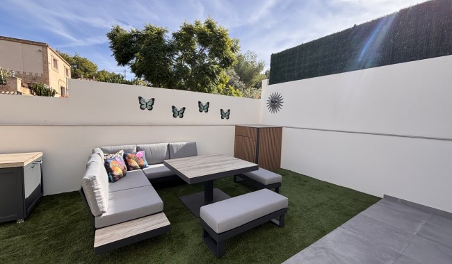 Begagnad - Villa - Orihuela - Villamartín