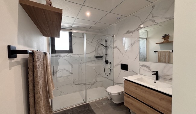 Begagnad - Villa - Orihuela - Villamartín