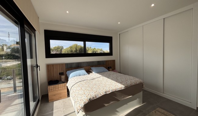 Begagnad - Villa - Orihuela - Villamartín