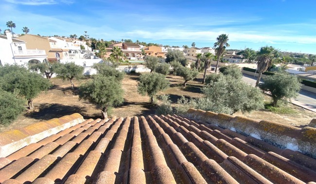 Sprzedaż - Kamienica - Benijófar - Monte Azul/ El Dorado